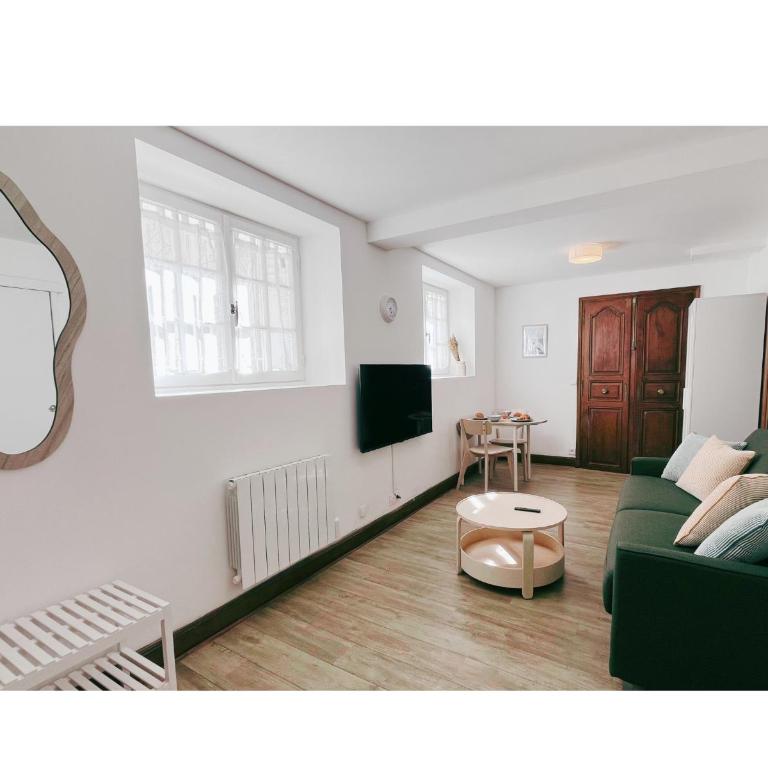 Le Jardin Secret - 8p - 4 suites - Salle de cinéma - Four-Bedroom House - 33
