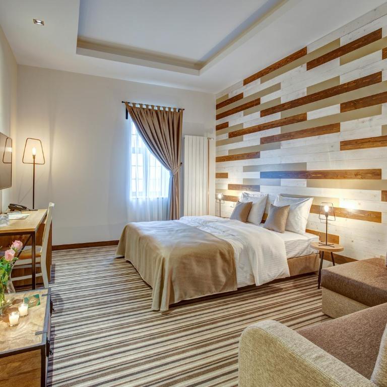 Hotel Zavicaj - Superior Quadruple Room with Free Parking and Soft Drinks - 5