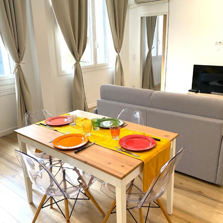 Peaceful City Centre Apartment - Apartment - 11