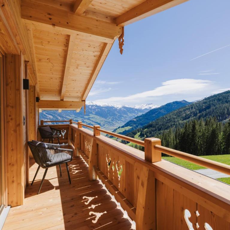 Moidi's Chalet Spieljoch - Holiday Home with bathroom - 10