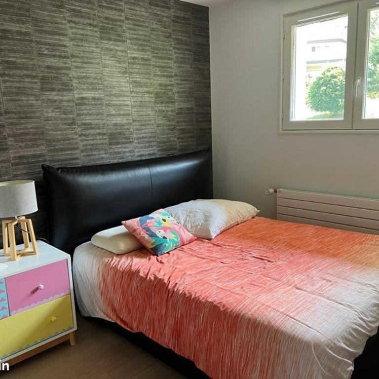 Villa avec piscine à 5 minutes du lac - Three-Bedroom Villa - 31
