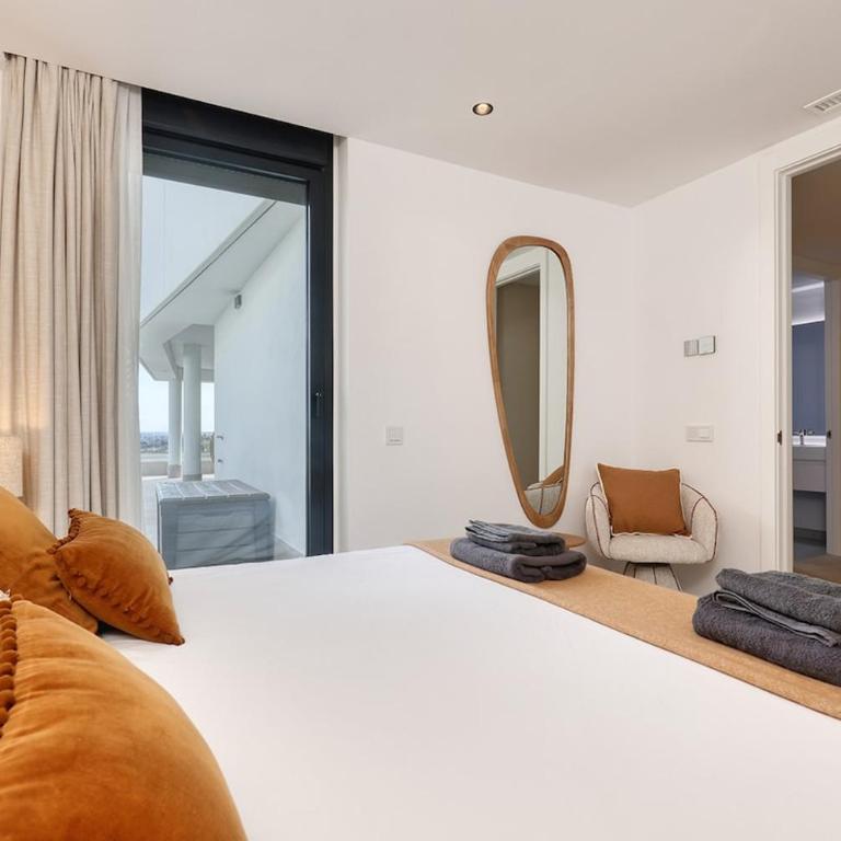 Incredible Sea View Apartment at Estepona Hills - Apartamento de 3 dormitorios - 63