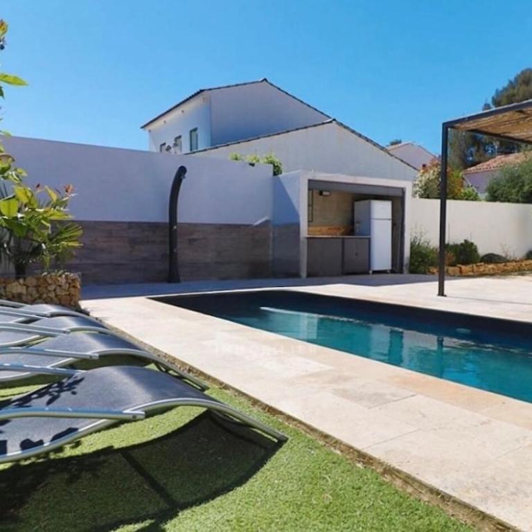 Contemporary Provençal villa with pool - Villa avec Piscine Privée - 18