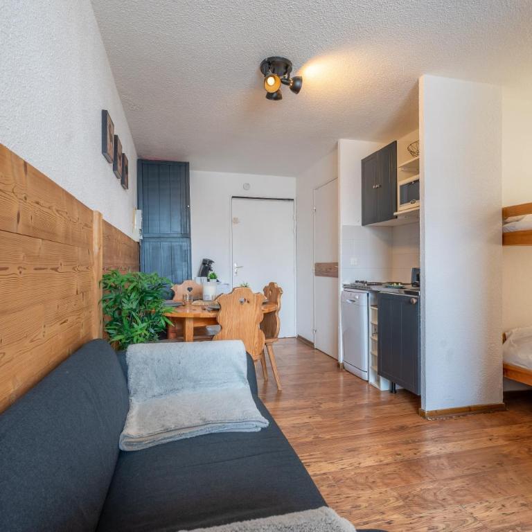 Balcony Ski-In Ski-Out with View apartments in centre of Val Thorens - Apartment with Balcony - 8
