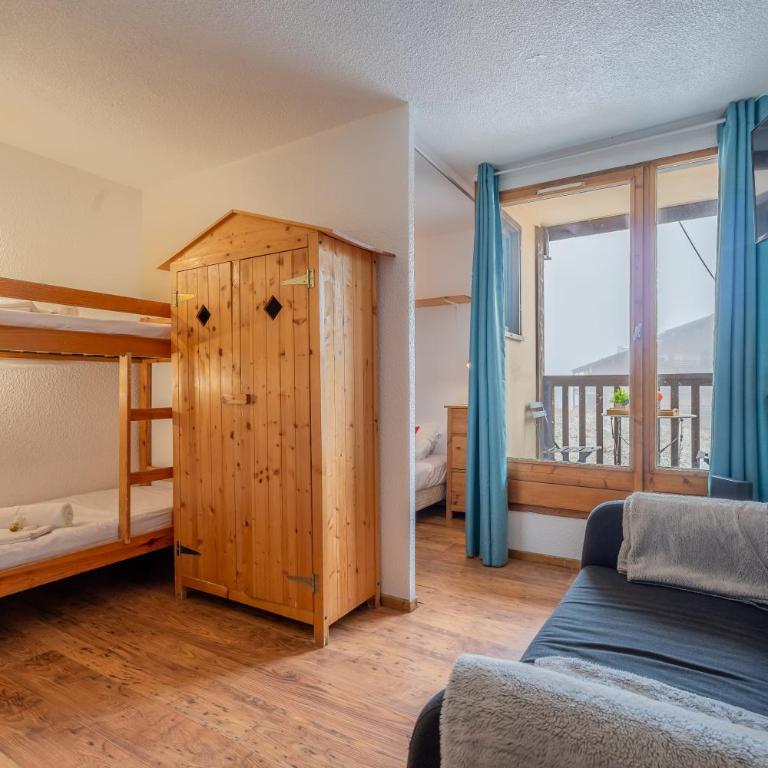 Balcony Ski-In Ski-Out with View apartments in centre of Val Thorens - Apartment with Balcony - 6
