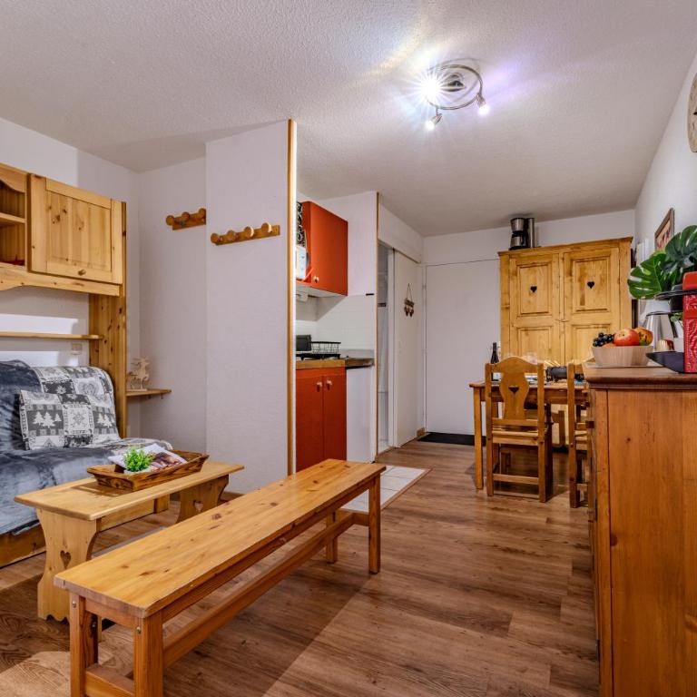 Balcony Ski-In Ski-Out with View apartments in centre of Val Thorens - Apartment with View and Balcony - 8