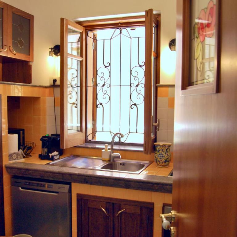 Villa Orlando Mondello - Two-Bedroom Villa - 24