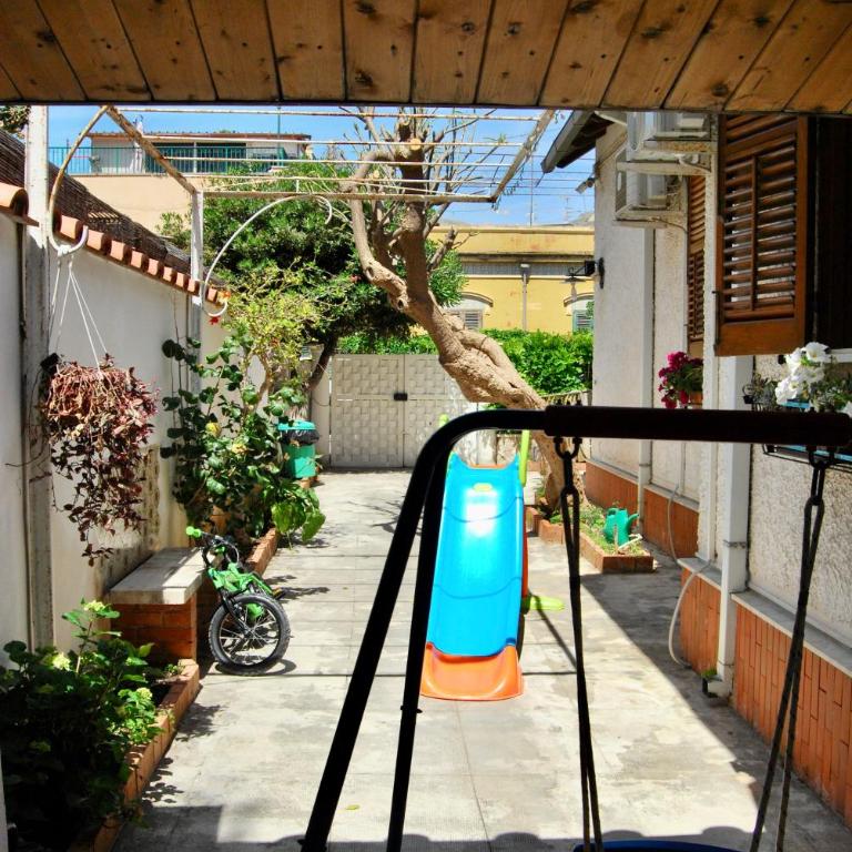 Villa Orlando Mondello - Two-Bedroom Villa - 5