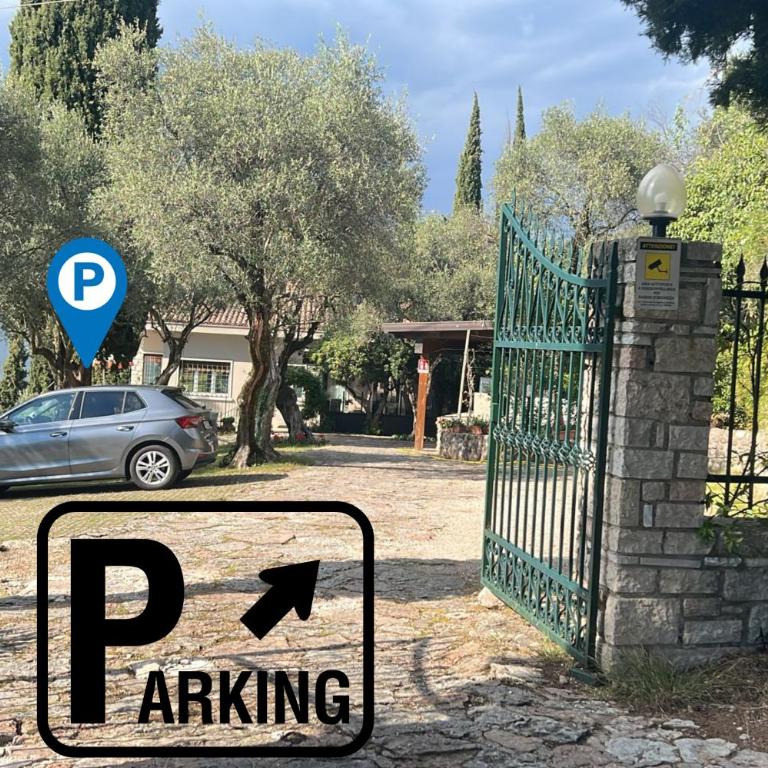 Panoramic Lake View Apartments with Pool & Breakfast - Appartamento Superior con Balcone - 19