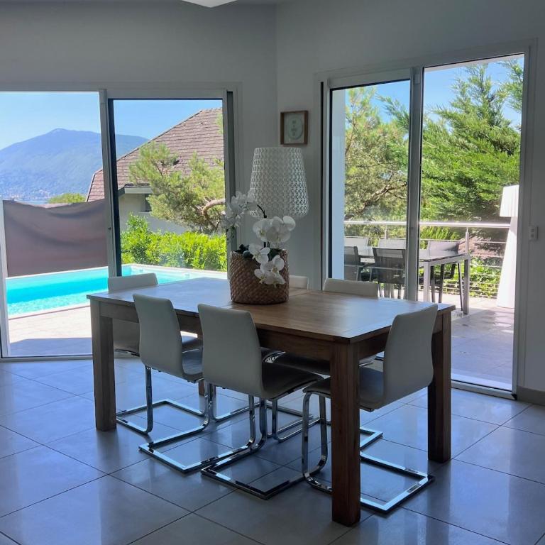 villa au calme avec piscine et vue sur le lac - Villa mit 3 Schlafzimmern - 7