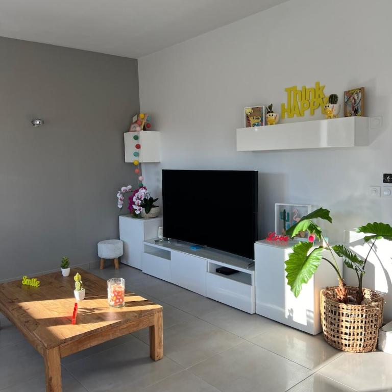 villa au calme avec piscine et vue sur le lac - Villa mit 3 Schlafzimmern - 22