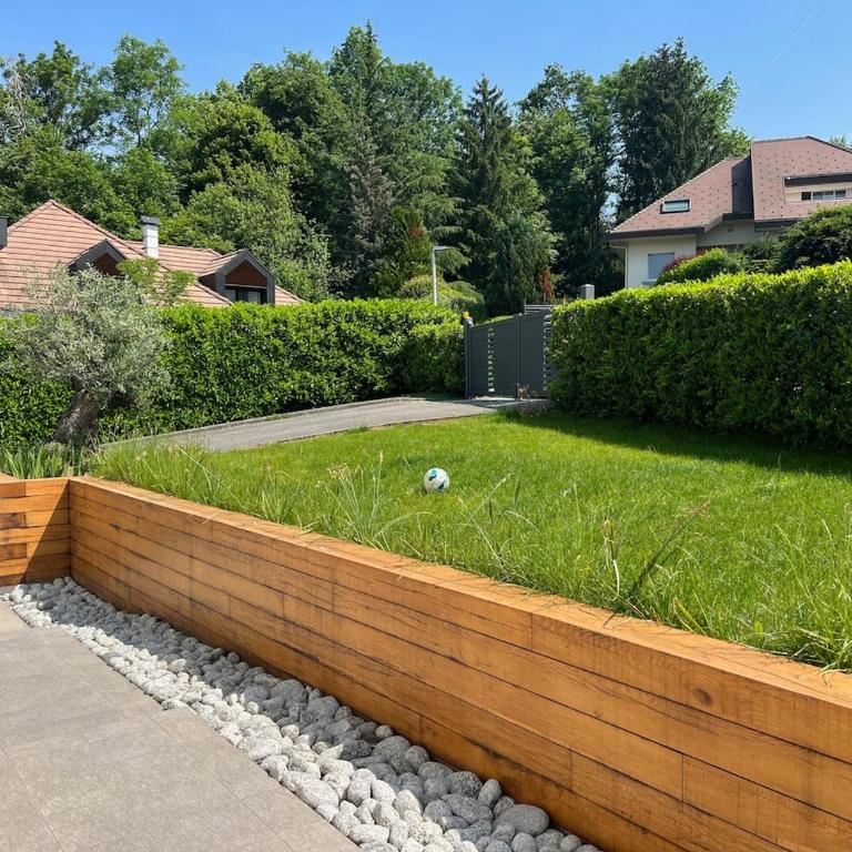 villa au calme avec piscine et vue sur le lac - Villa mit 3 Schlafzimmern - 47