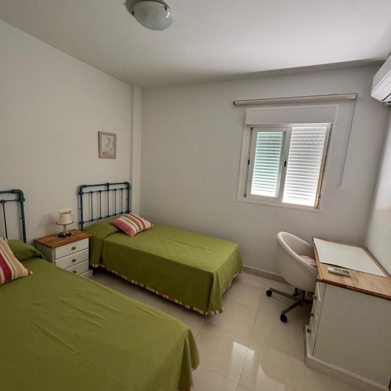 Apartamento a 5 minutos de la playa con aparcamiento propio - Apartamento de 2 dormitorios - 7