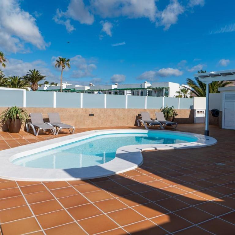 Villa Mamelo - Three-Bedroom House - 10