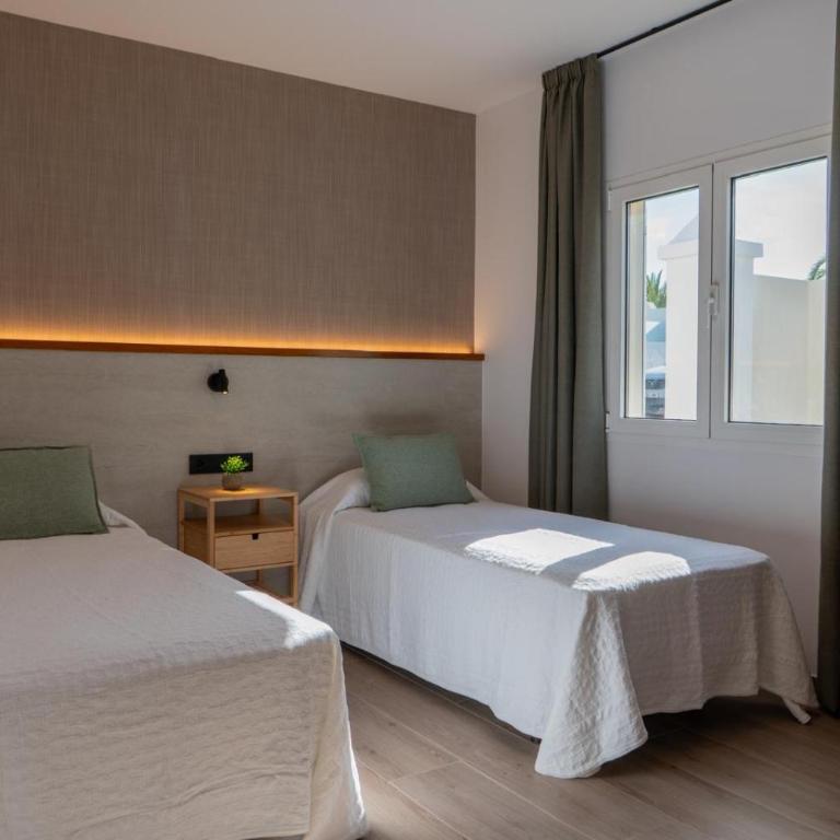 Villa Mamelo - Three-Bedroom House - 22