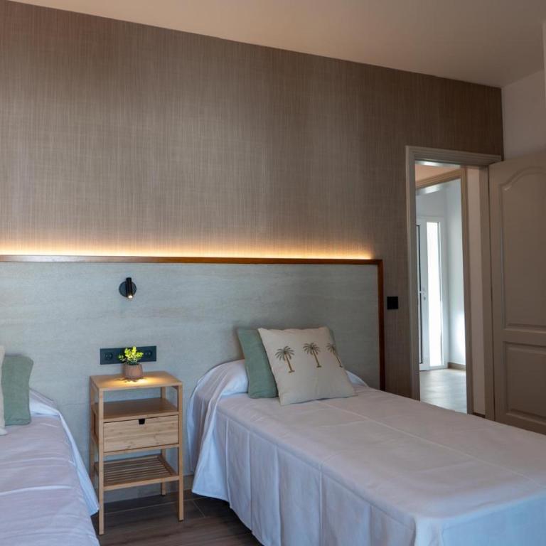 Villa Mamelo - Three-Bedroom House - 21