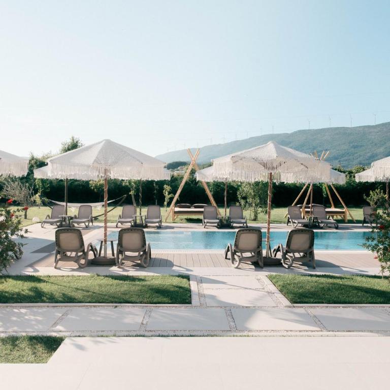 La Mandarine - Double Room with Pool View - 3