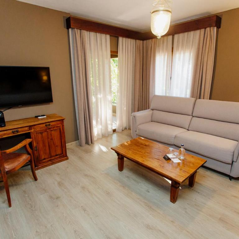 SWISS MORAIRA HOTEL - Adults only - Junior Suite with Terrace - 12