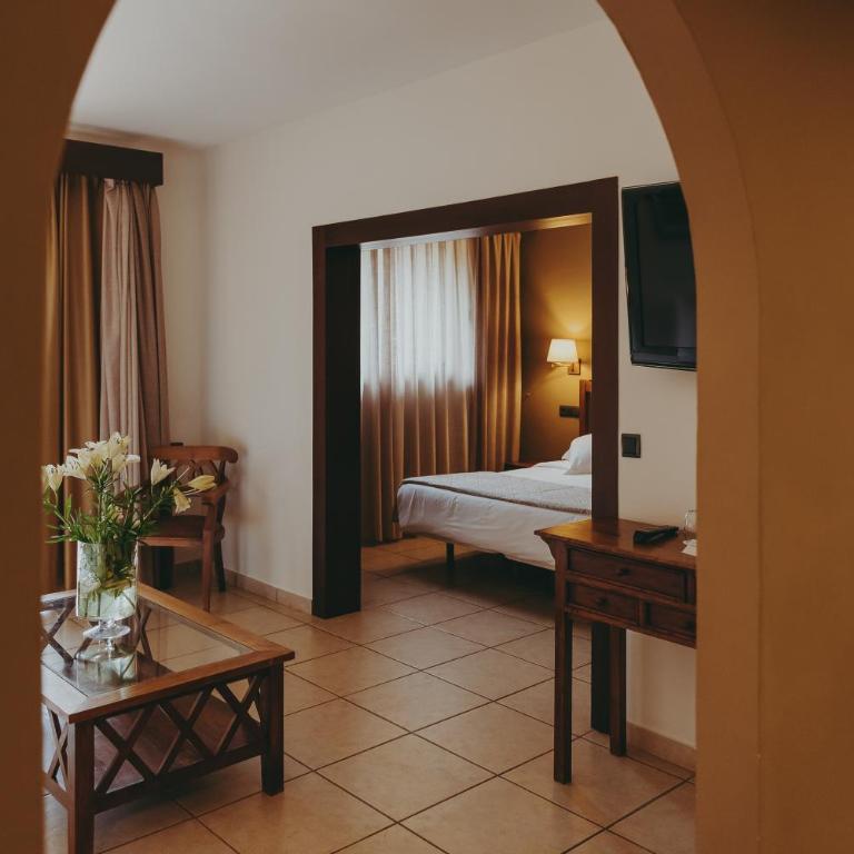 SWISS MORAIRA HOTEL - Adults only - Junior Suite with Terrace - 2