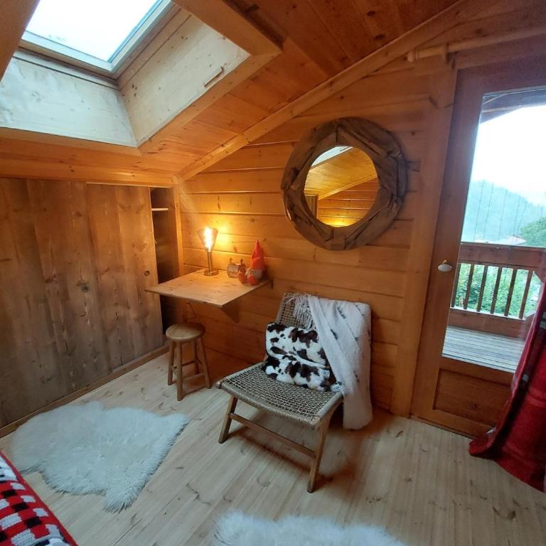 Magnifique chalet , 10 personnes, vue panoramique, bain nordique - Chalet - 31