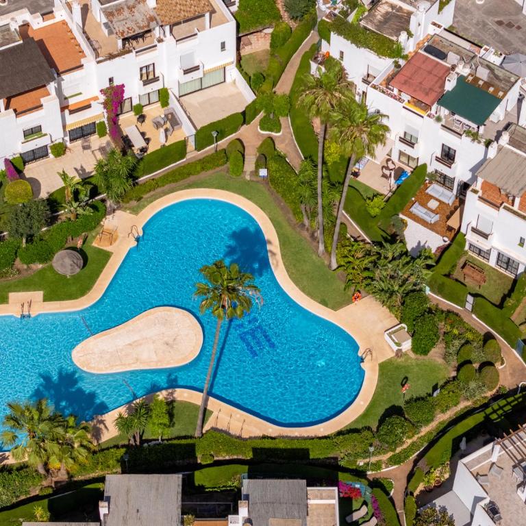 Hidden Gem 4 Bdr House Just Renovated on the Beach - Casa de 4 dormitorios - 33