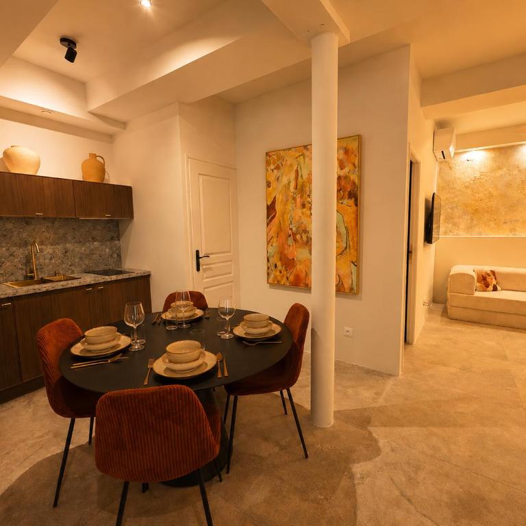 Maison Aura Aix, Appartement en centre historique à 2min de la Rotonde, Calme, Fibre, Work-friendly - Appartement 1 Chambre - 1