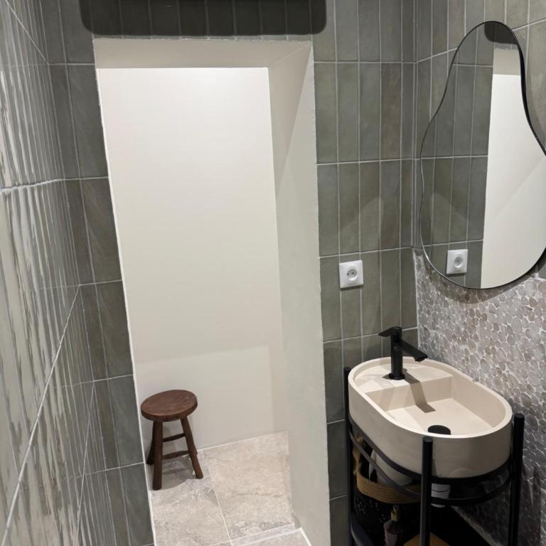 Maison Aura Aix, Appartement en centre historique à 2min de la Rotonde, Calme, Fibre, Work-friendly - Appartement 1 Chambre - 6