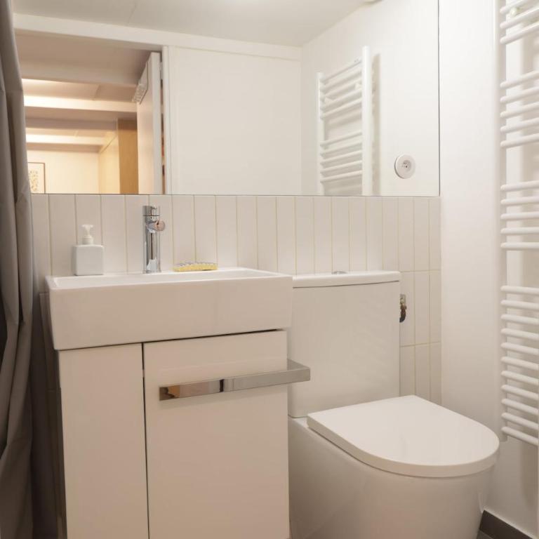 Elegant Duplex - Historical street - Center Paris - Appartamento con 1 Camera da Letto - 10