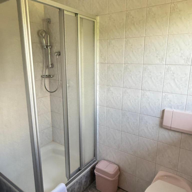 Haus Seerose - Apartment mit 1 Schlafzimmer, Balkon und Bergblick - 6