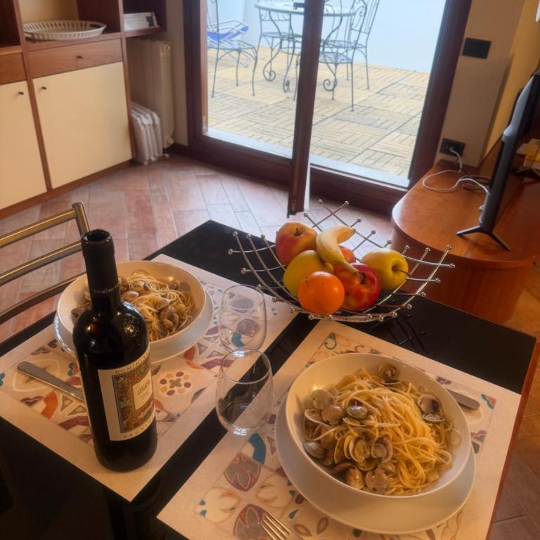 Attico in Piazza Matteotti - Appartamento con 2 Camere da Letto e Vista Lago - 51