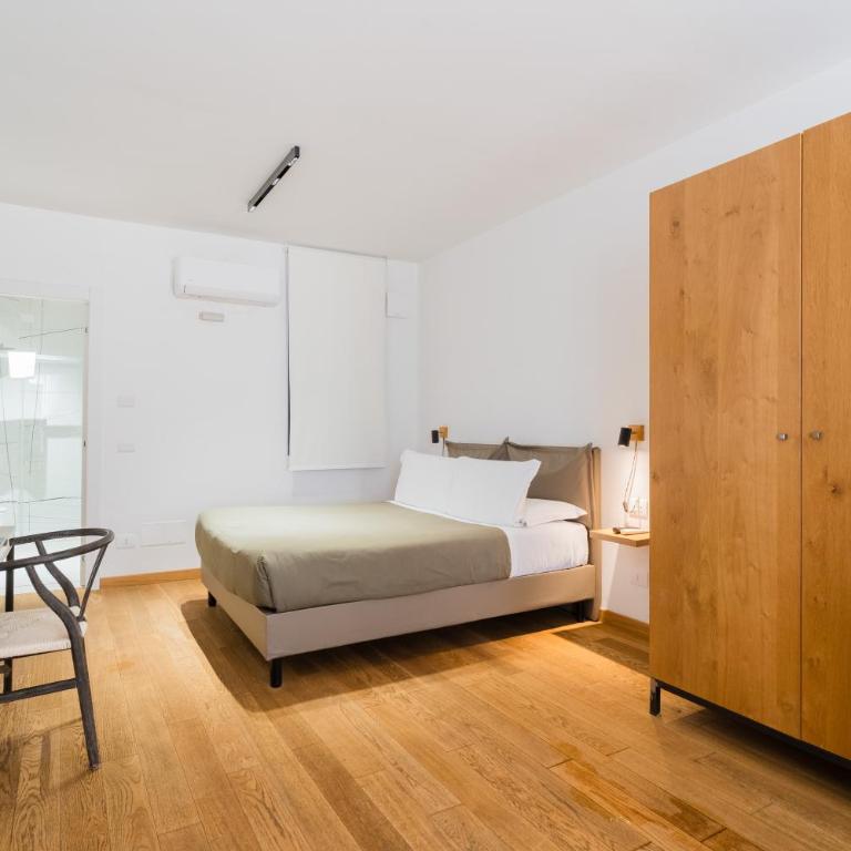 Glass House - Smart Rooms & Parking - Suite Deluxe con Vasca Idromassaggio - 8