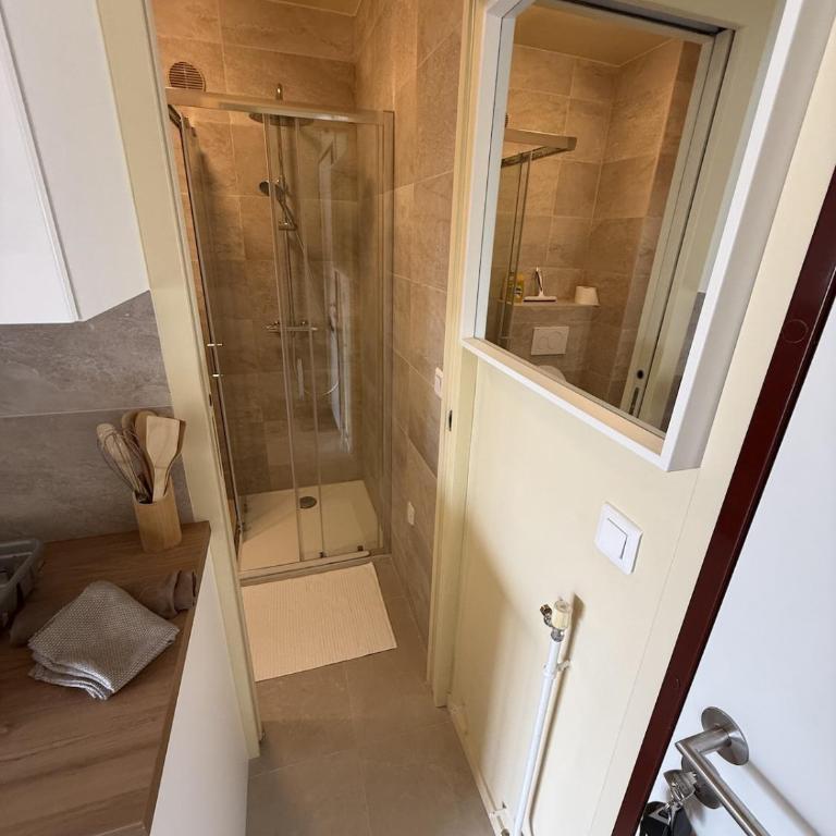 Charmant studio neuf proche centre et plages - Studio - 15