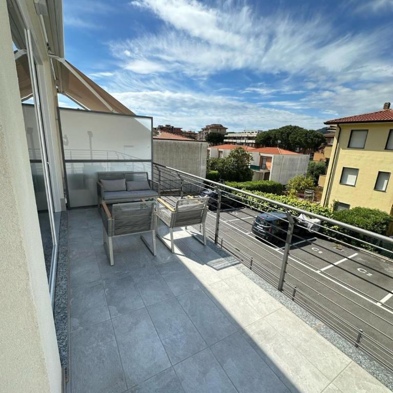 Perla con Terrazzo e 2 posti auto - Appartamento - 13