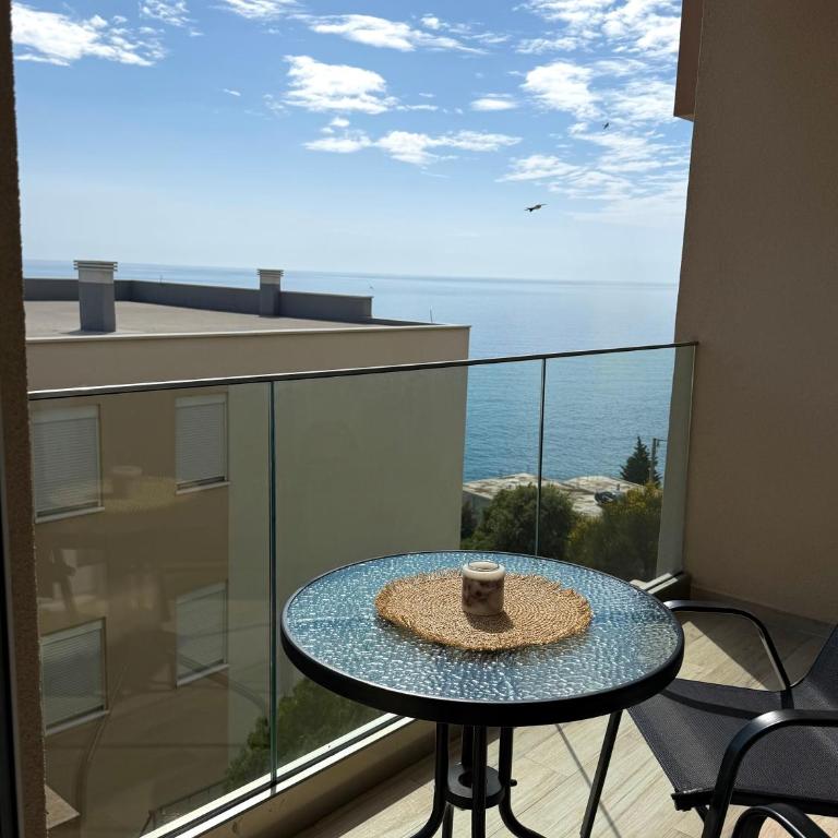 Sea Residence Private Beach&pool Dobra voda - Two-Bedroom Apartment - 13