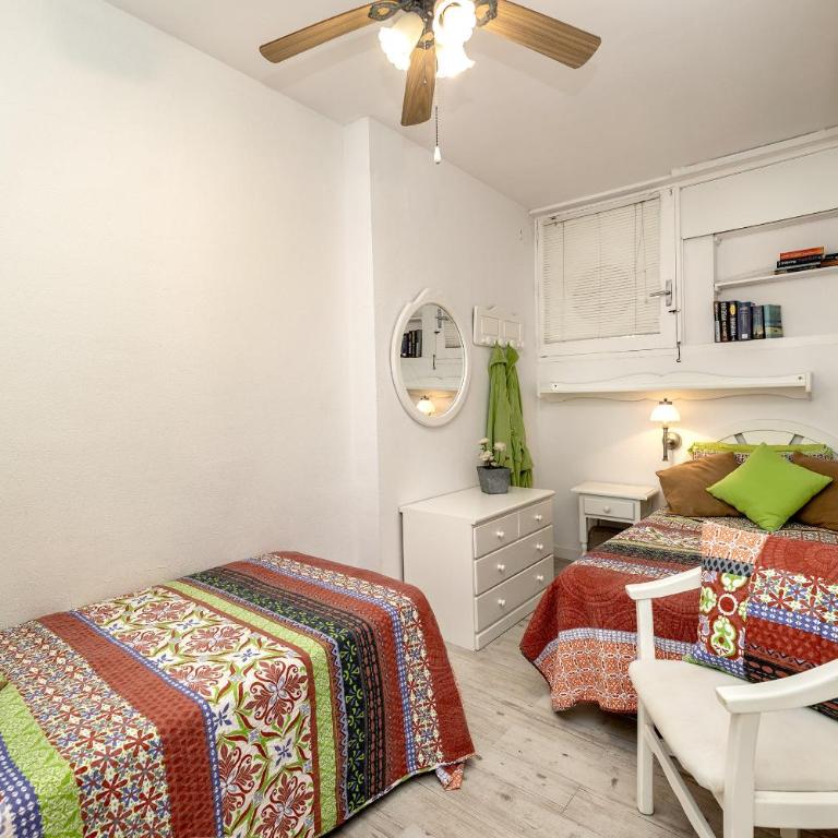 2 bedrooms apartment with direct access to the beach CBL5 - Apartamento con vistas al mar - 20