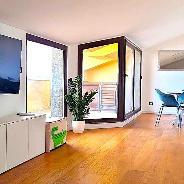 Attico Mansardato con Terrazza Vista Mare Alghero - Appartamento con 1 Camera da Letto - 13