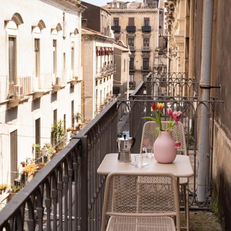 Dimora Ferrari - Grand Historic Apartment by the Cathedral - Apartment - 3