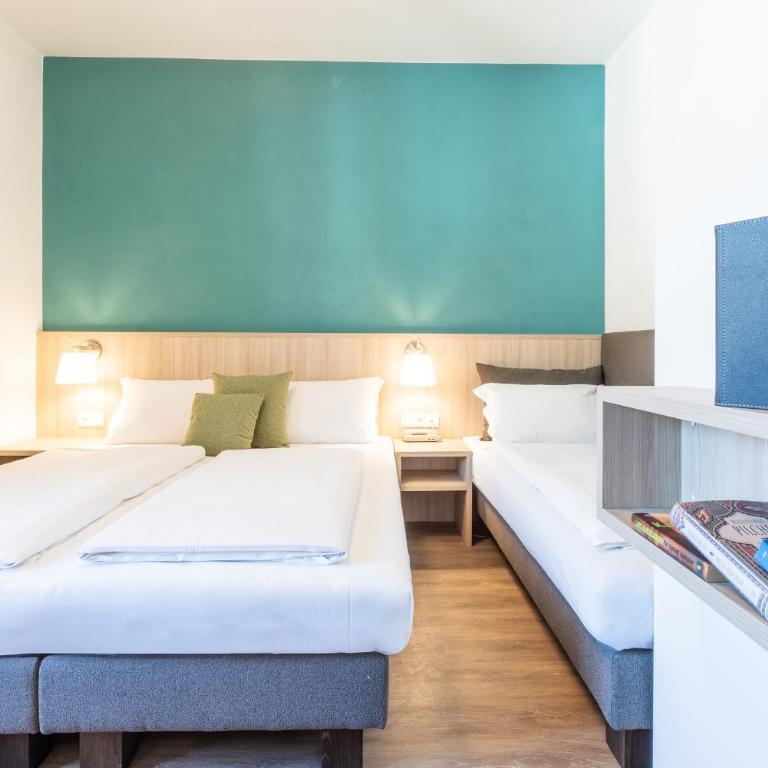 Hotel Heide Park - Standard Dreibettzimmer - 1