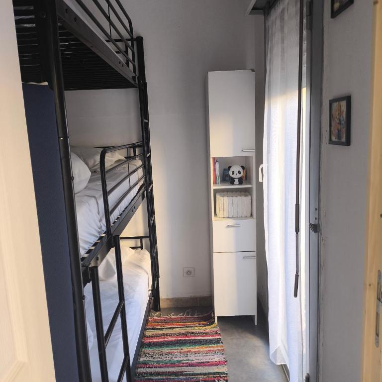 Home2Sea - Piscine, Jardin, studio cabine, 1 canapé lit convertible 2 ADULTES, 1 lit superposé triple 3 ENFANTS ou ADOS - Appartement 1 Chambre - 10