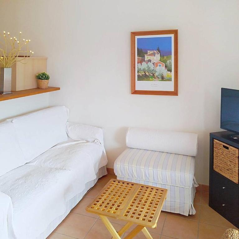 Spacieux T2 avec Loggia à 800m de la Plage, Parking et Forfait Ménage Inclus - Bormes-les-Mimosas - FR-1-610-12 - Apartment (5 Erwachsene) - 4