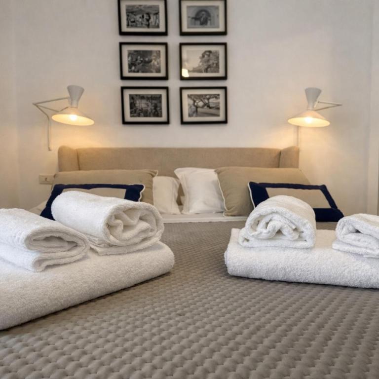 ROOF and SKY ROOM LUXURY in SORRENTO CENTER - Camera Matrimoniale con Balcone - 3