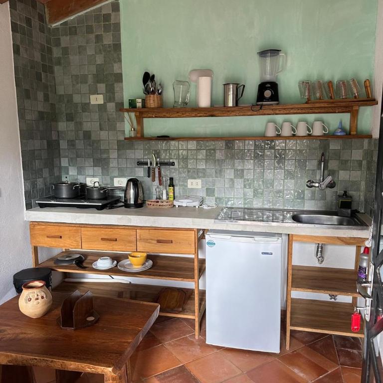 Casita de Piedra - One-Bedroom Apartment - 2