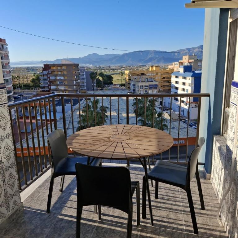 Sea and Sun con vistas a la playa San Antoni - Two-Bedroom Apartment - 1