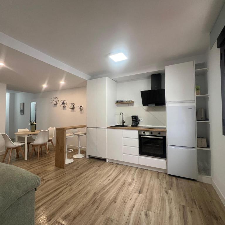 Apartamento Marina Histórico - Apartamento Estándar de 3 dormitorios - 6