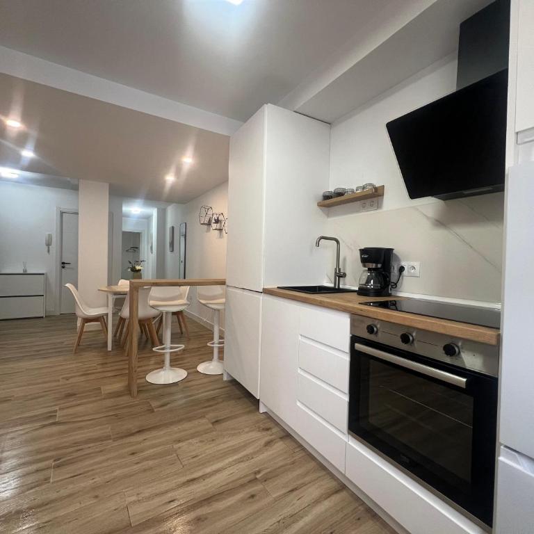 Apartamento Marina Histórico - Apartamento Estándar de 3 dormitorios - 5