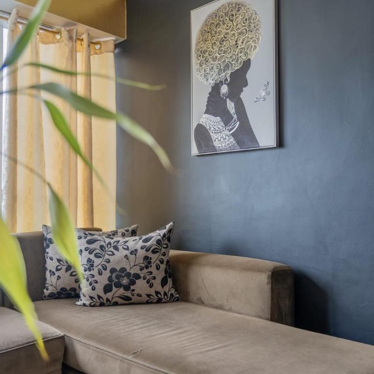 Puerto Santa Ana, river view 102 - Two-Bedroom Apartment - 11