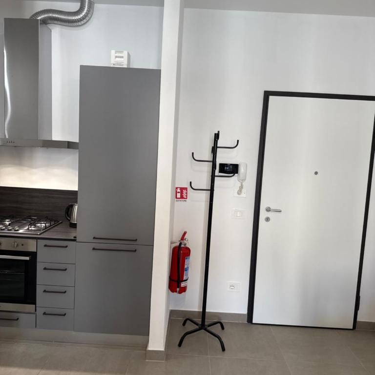 Livorno Housing - Appartamento con 2 Camere da Letto - 5
