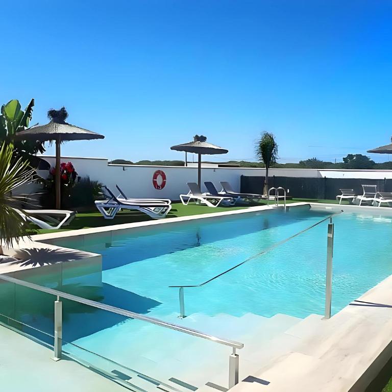 Apartamento con Piscina compartida y Terraza privada - Apartamento - 1