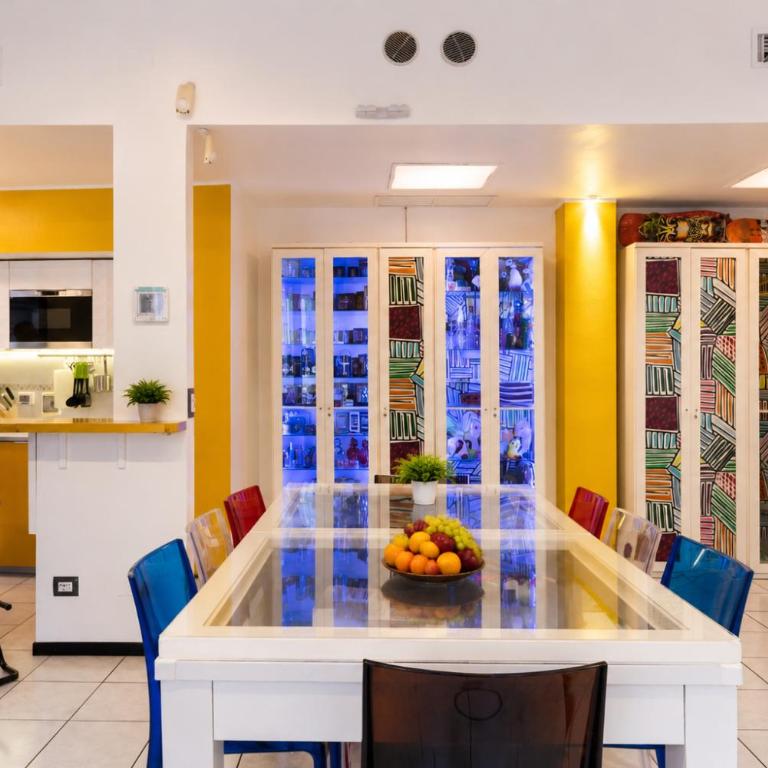 Stylish 8-Bed Home near Duomo ideal for Groups Families with terrace garden parking - Two-Bedroom House - 13