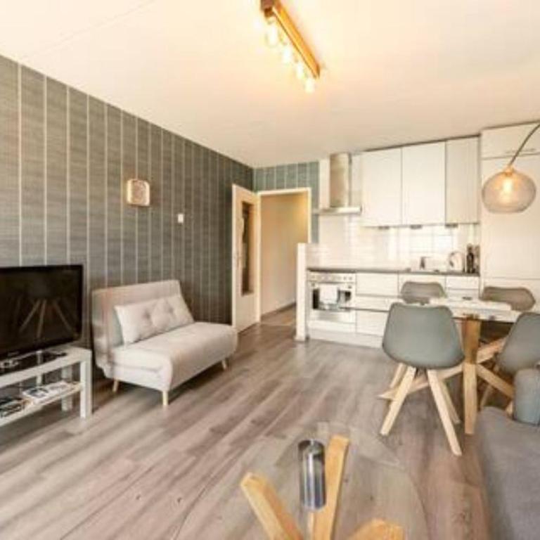 LAAX Central Holiday Apartment with Pool & Sauna - Apartment mit 1 Schlafzimmer - 6